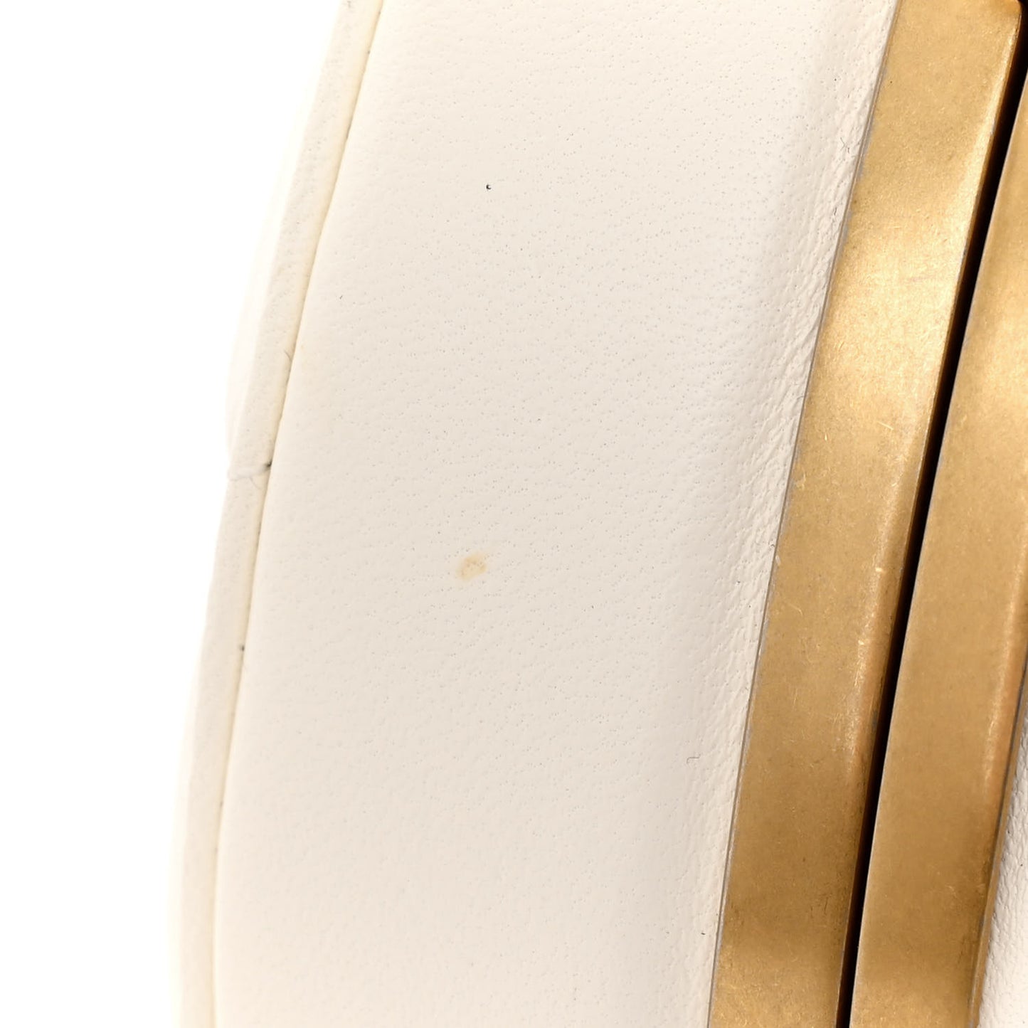 Lambskin Round Clutch With Chain White