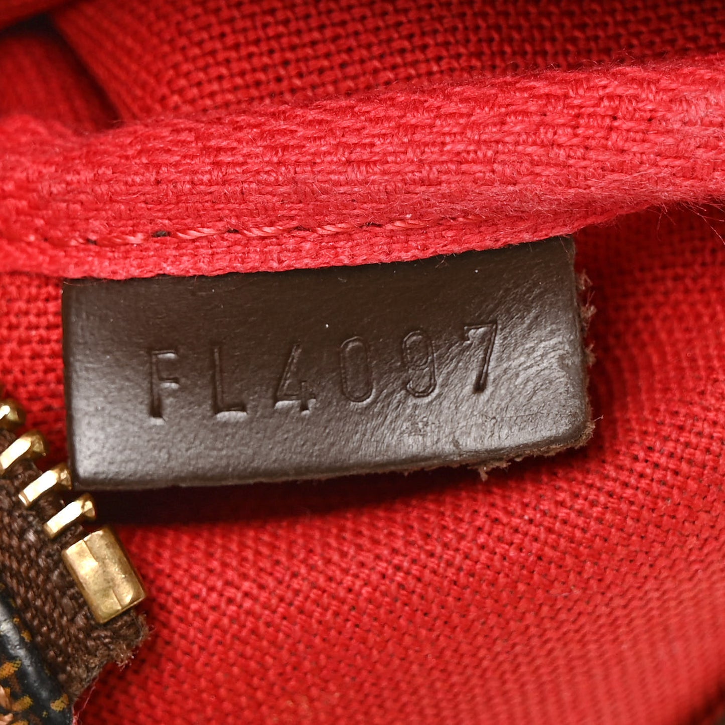 Damier Ebene Mini Pochette Accessories