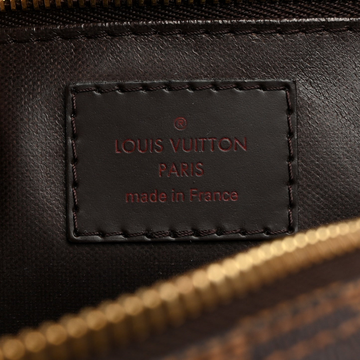 Damier Ebene Toiletry Bag 25