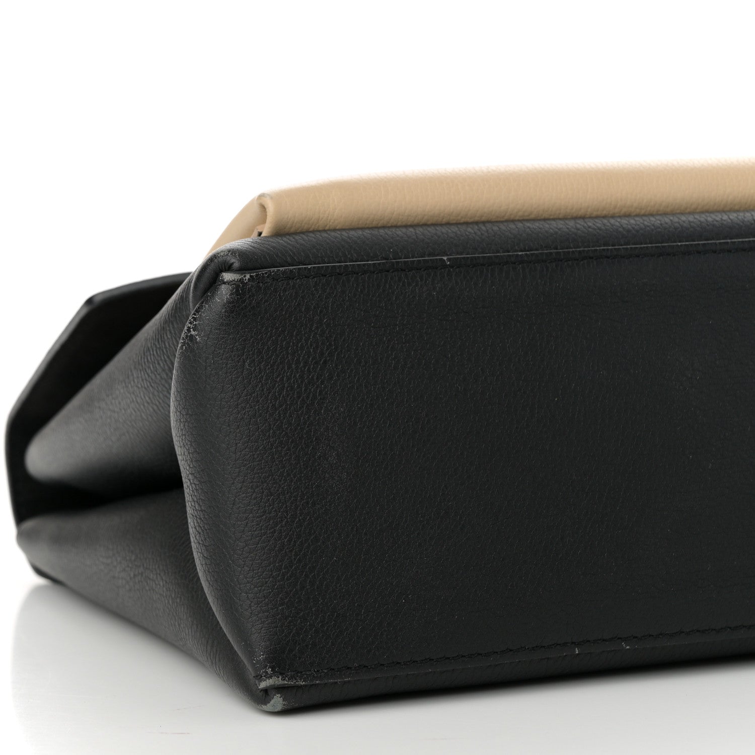 Louis Vuitton Soft Calfskin My Lockme Top Handle Vanille Black 10 of 13