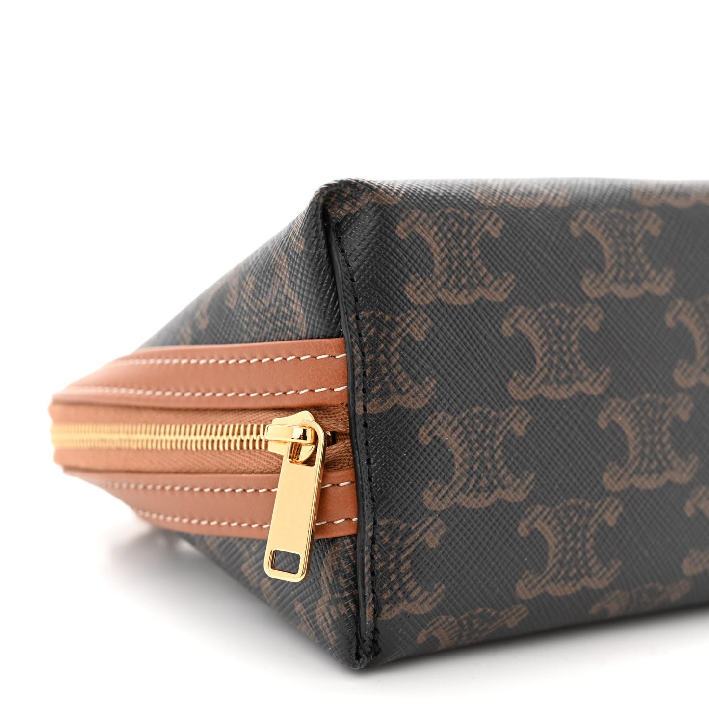 Triomphe Canvas Lambskin Clutch On Chain Tan