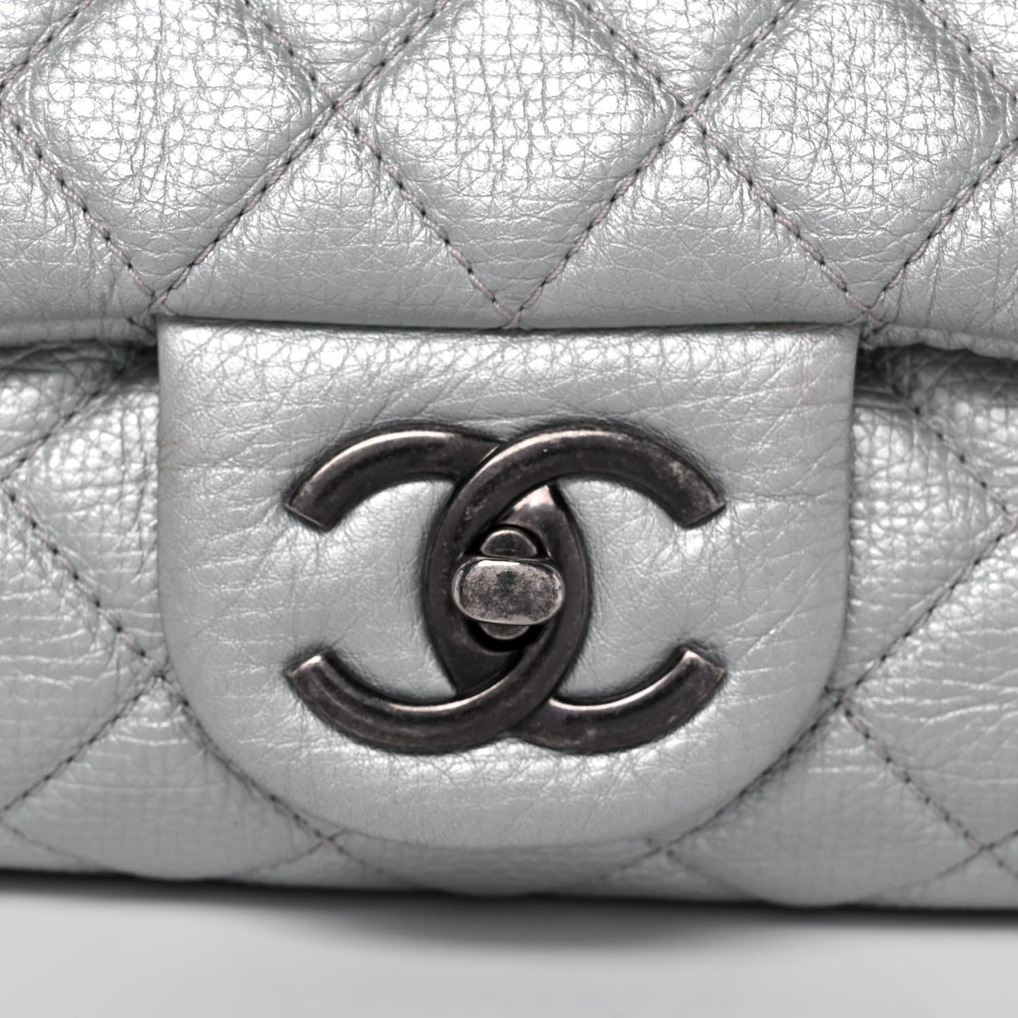 Metallic Calfskin Quilted XXL Travel Flap Bag Silver