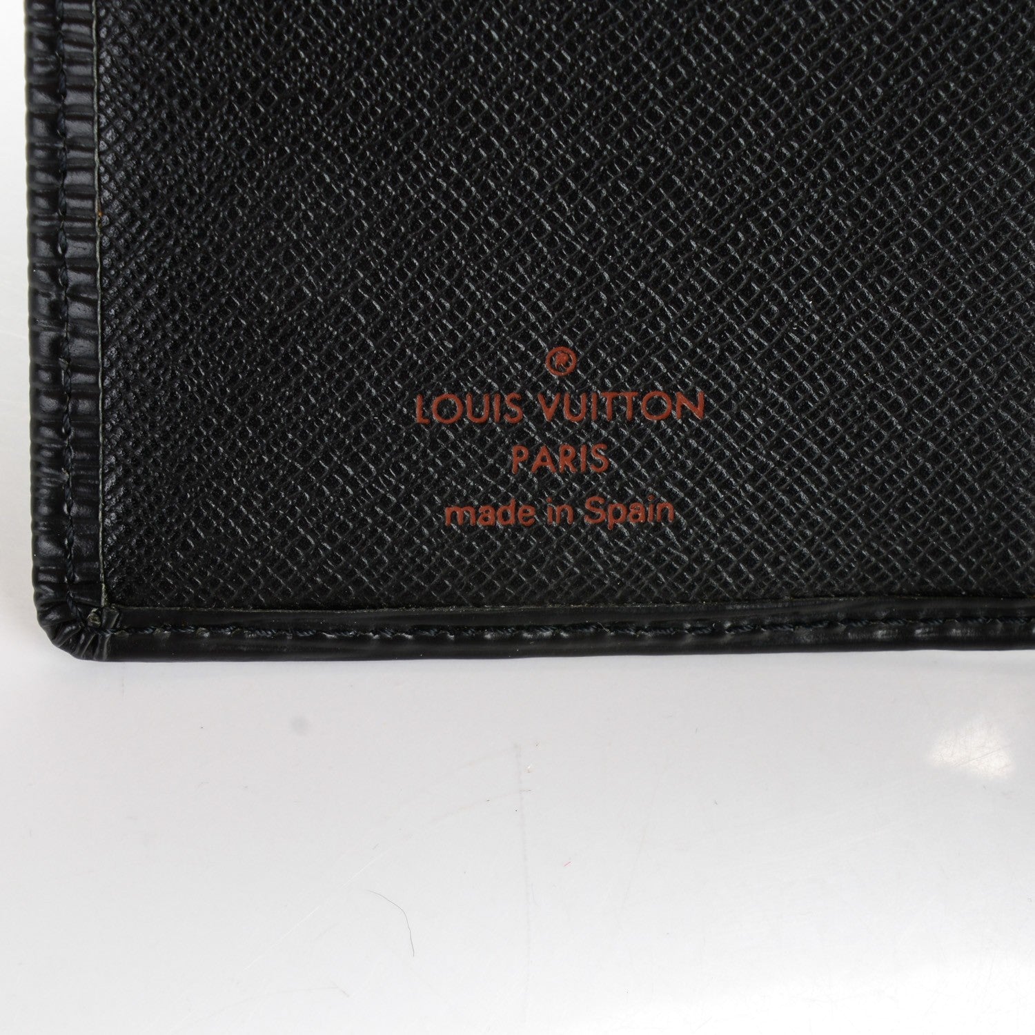 Louis Vuitton Epi Checkbook Cover Black 6 of 7
