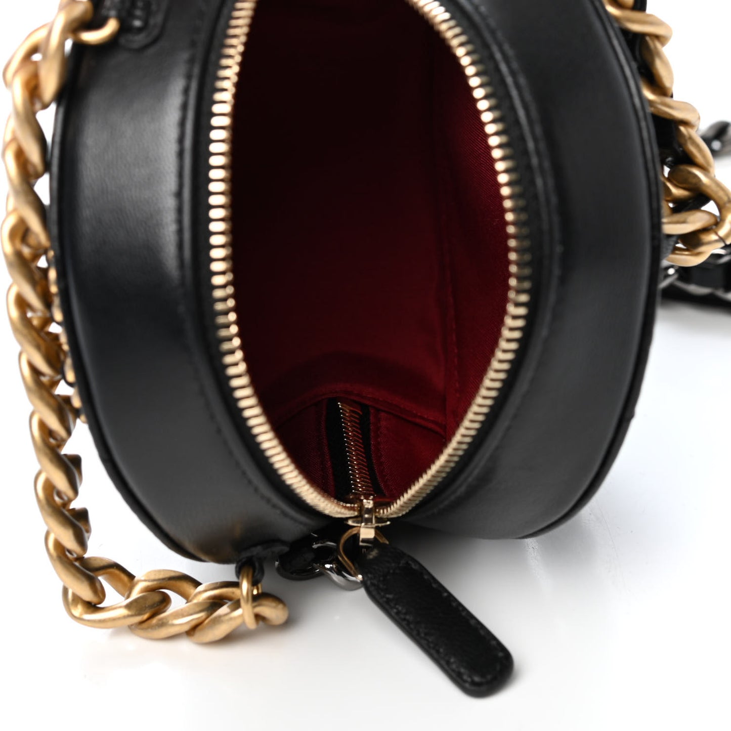 Lambskin Quilted Chanel 19 Round Clutch With Chain Black