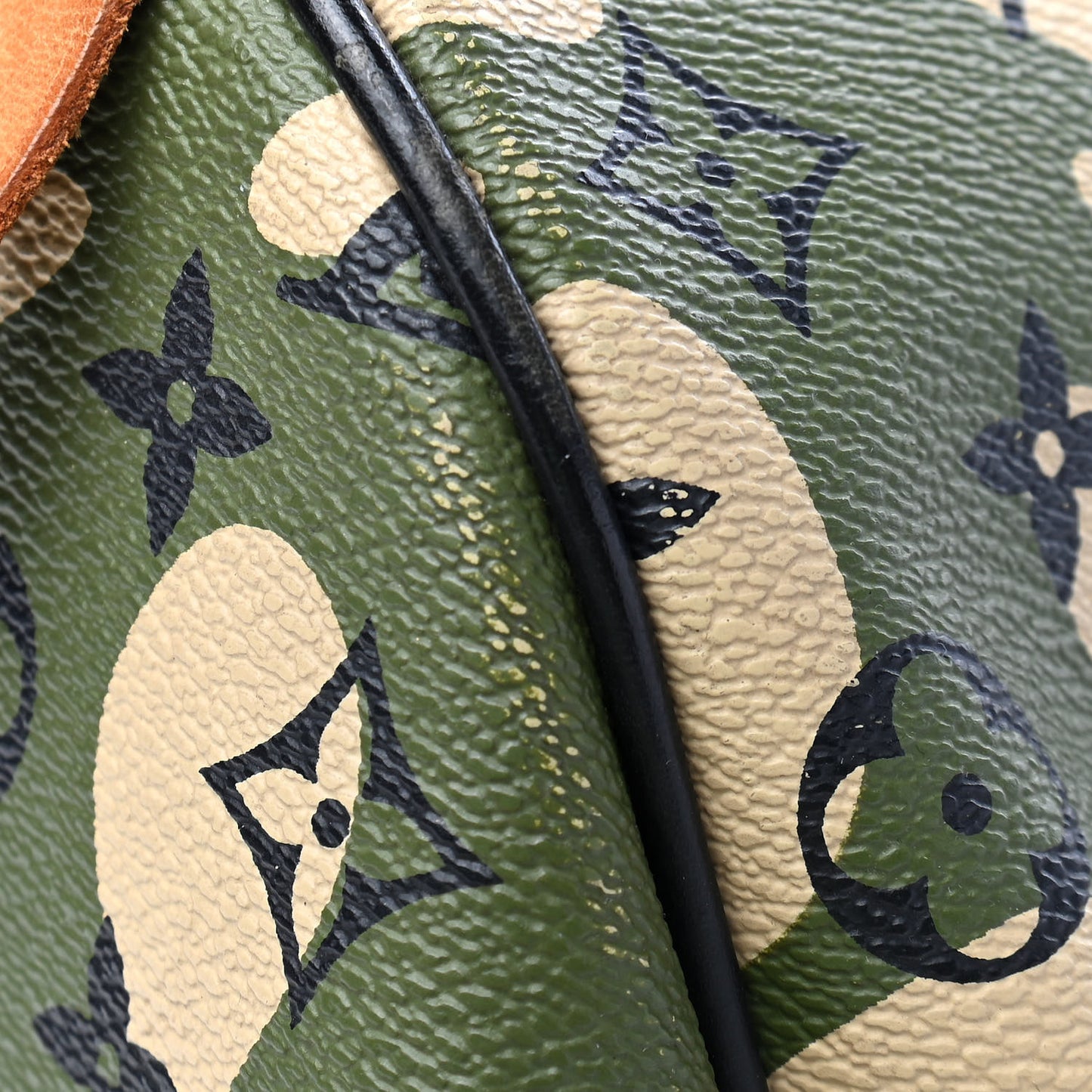 Monogramouflage Speedy 35