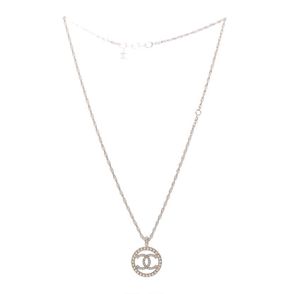 Chanel Pearl CC Round Pendant Necklace Gold 4 of 6