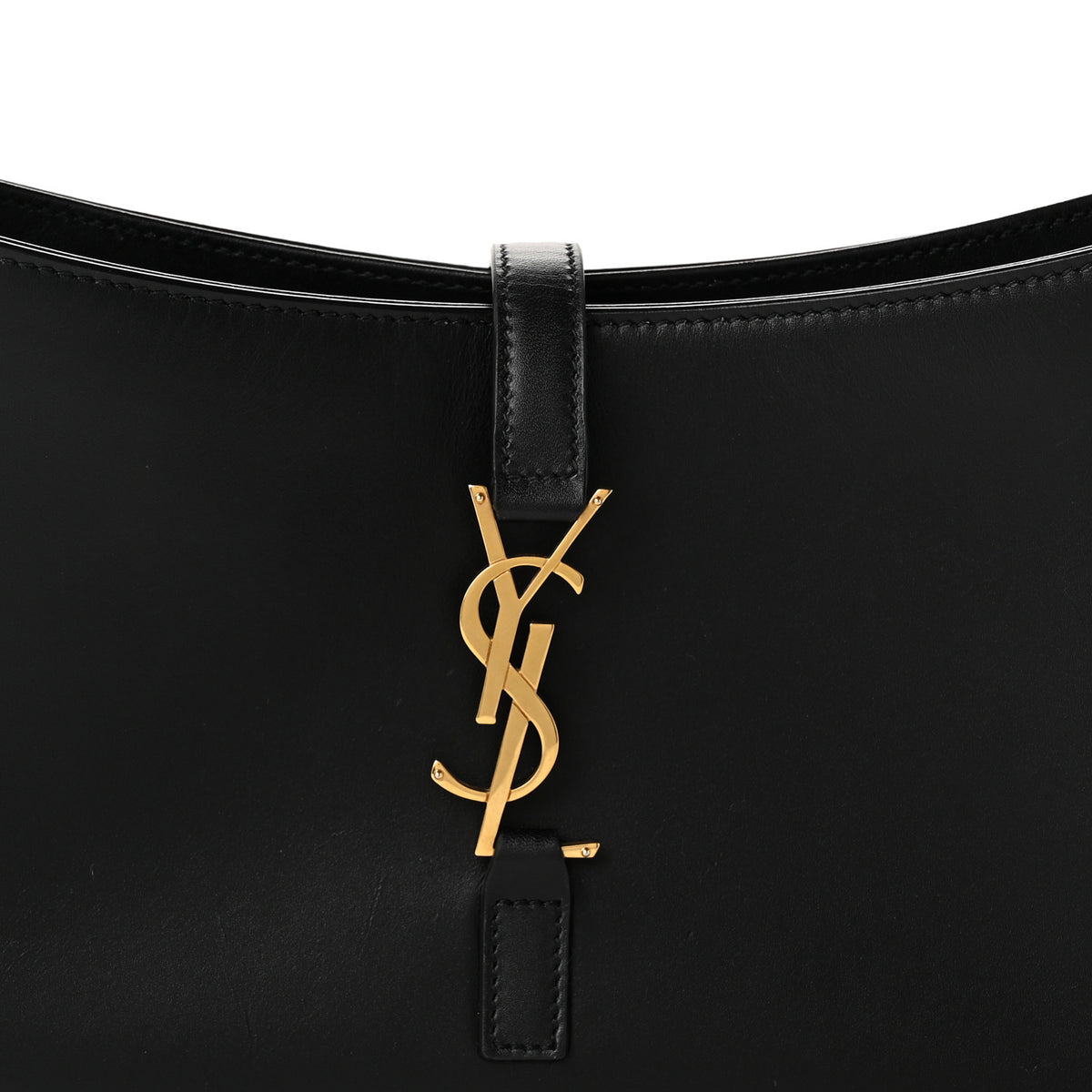 Smooth Calfskin Le 5 A 7 Hobo Black