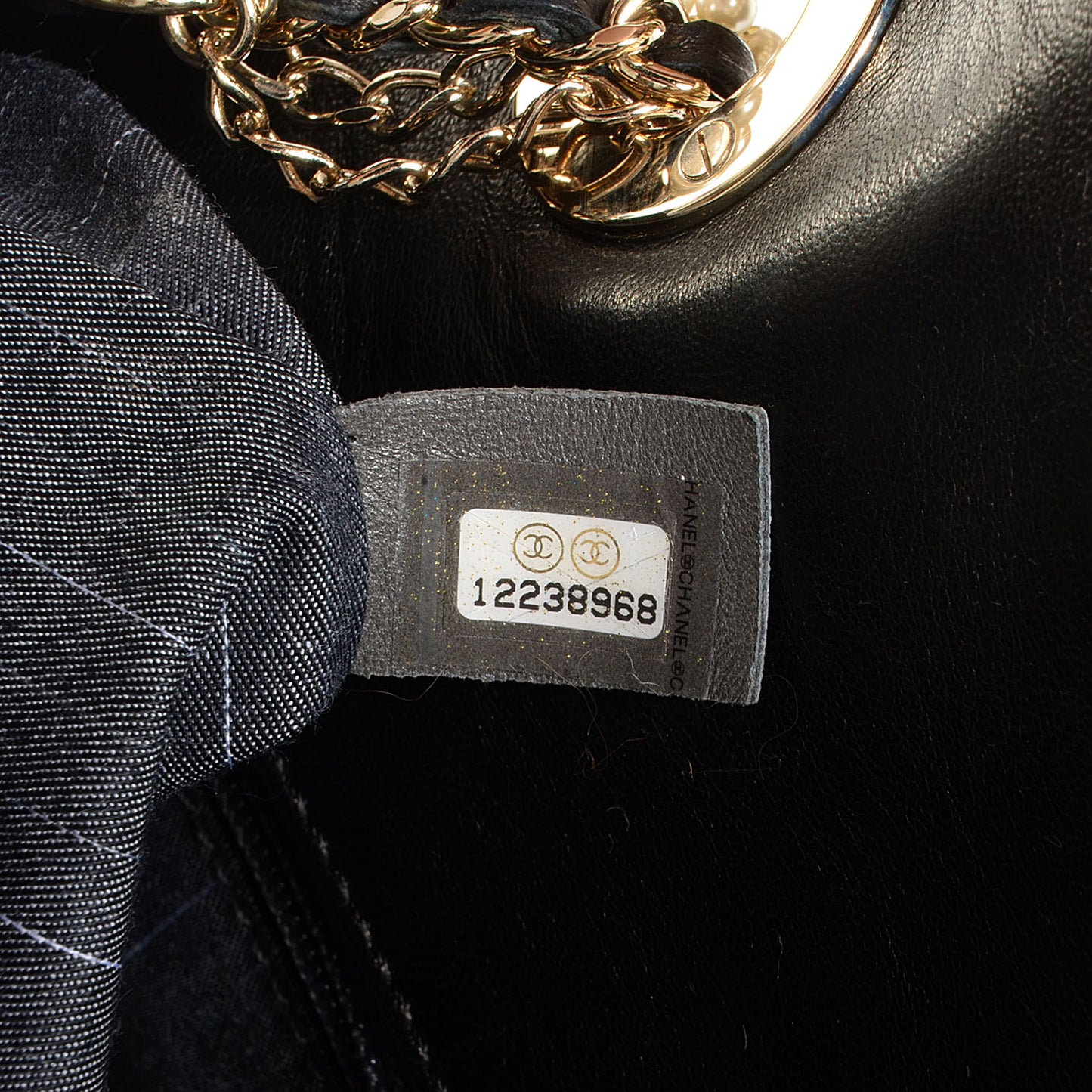 Lambskin Medium Westminster Pearl Flap Black