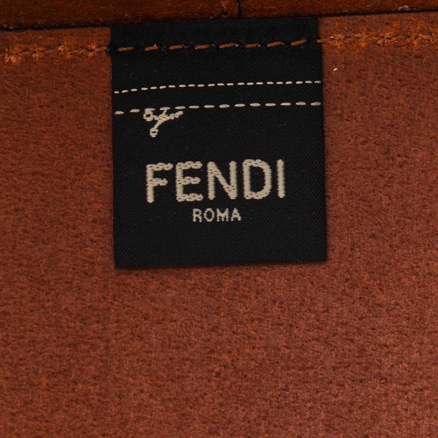 TPU FF Vitello Aura F is Fendi Grande Mon Tresor Bucket Bag White Cuoio