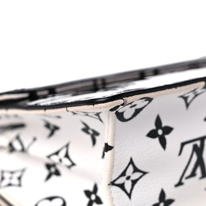Louis Vuitton Vernis Epi Monogram Wynwood Black White 9 of 12