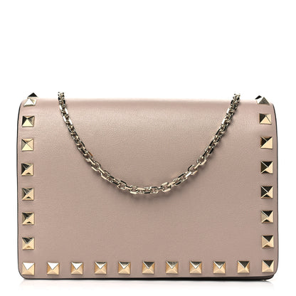 Valentino Garavani Vitello Rockstud Wallet On Chain Poudre 1 of 9