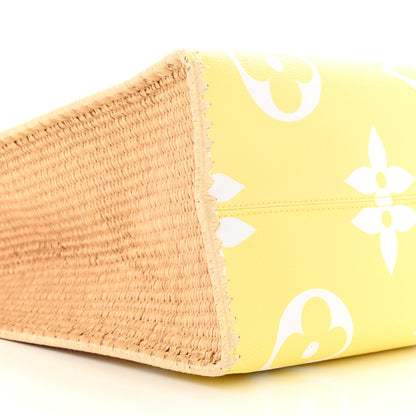 Louis Vuitton Monogram Giant By The Pool Miami Onthego GM Light Pink 8 of 9