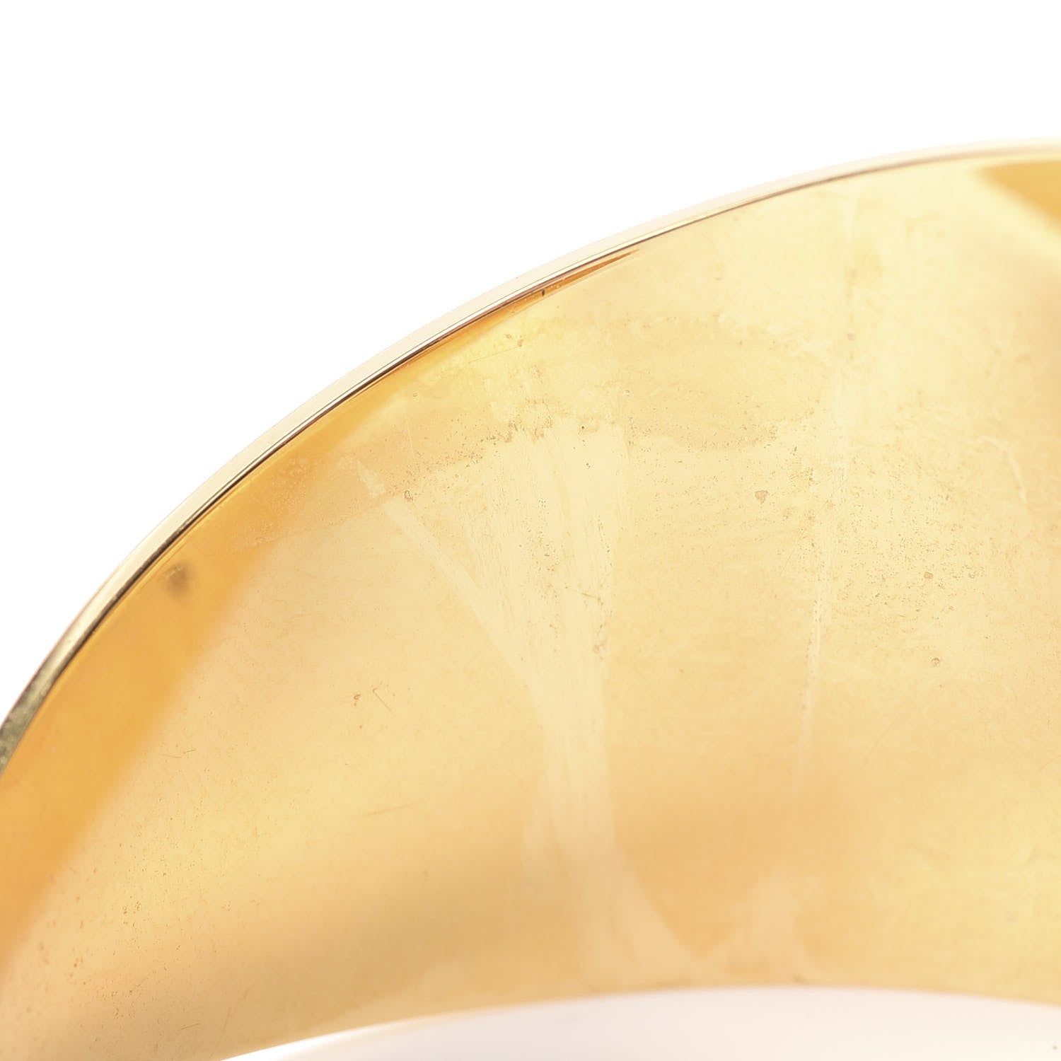 Louis Vuitton Essential V Cuff Gold 6 of 7