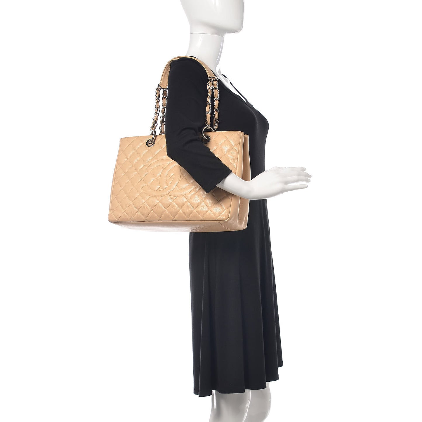 Caviar Quilted Grand Shopping Tote GST Beige Clair