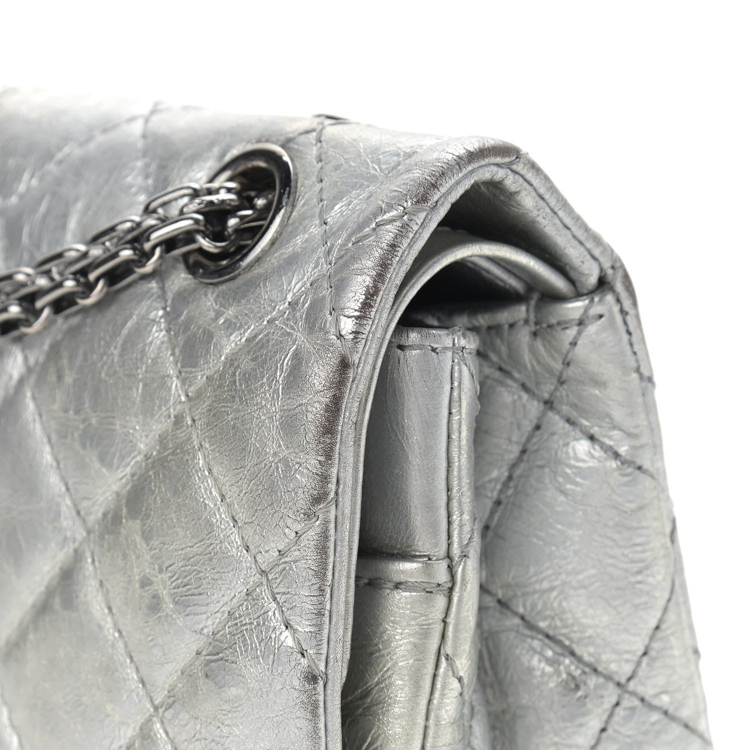Chanel Metallic Aged Calfskin Quilted 2.55 Reissue 226 Flap Silver 11 of 15