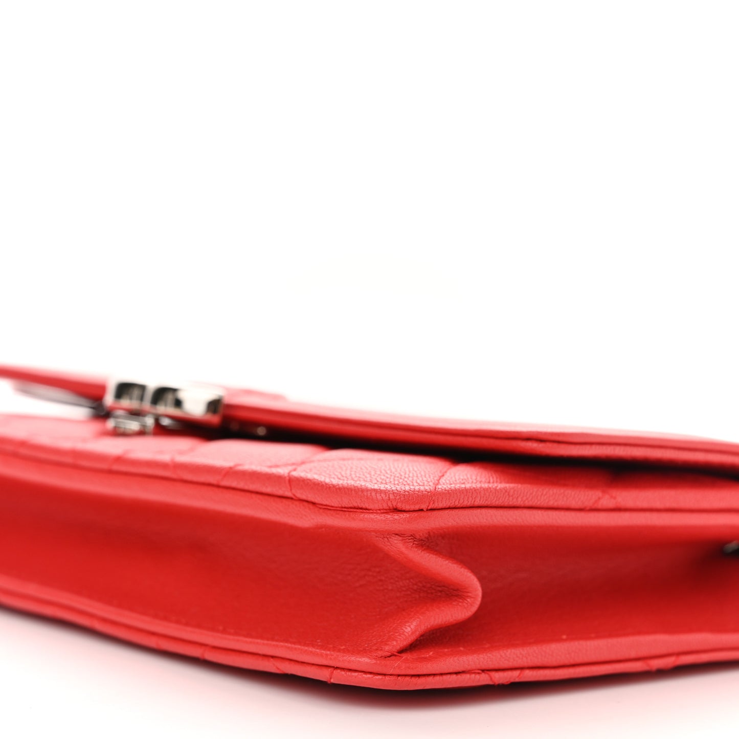 Grained Calfskin Quilted CC Box Wallet On Chain WOC Red