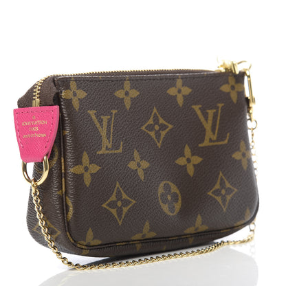 Louis Vuitton Monogram 2018 Christmas Animation Mini Bears Pochette Accessories 3 of 8