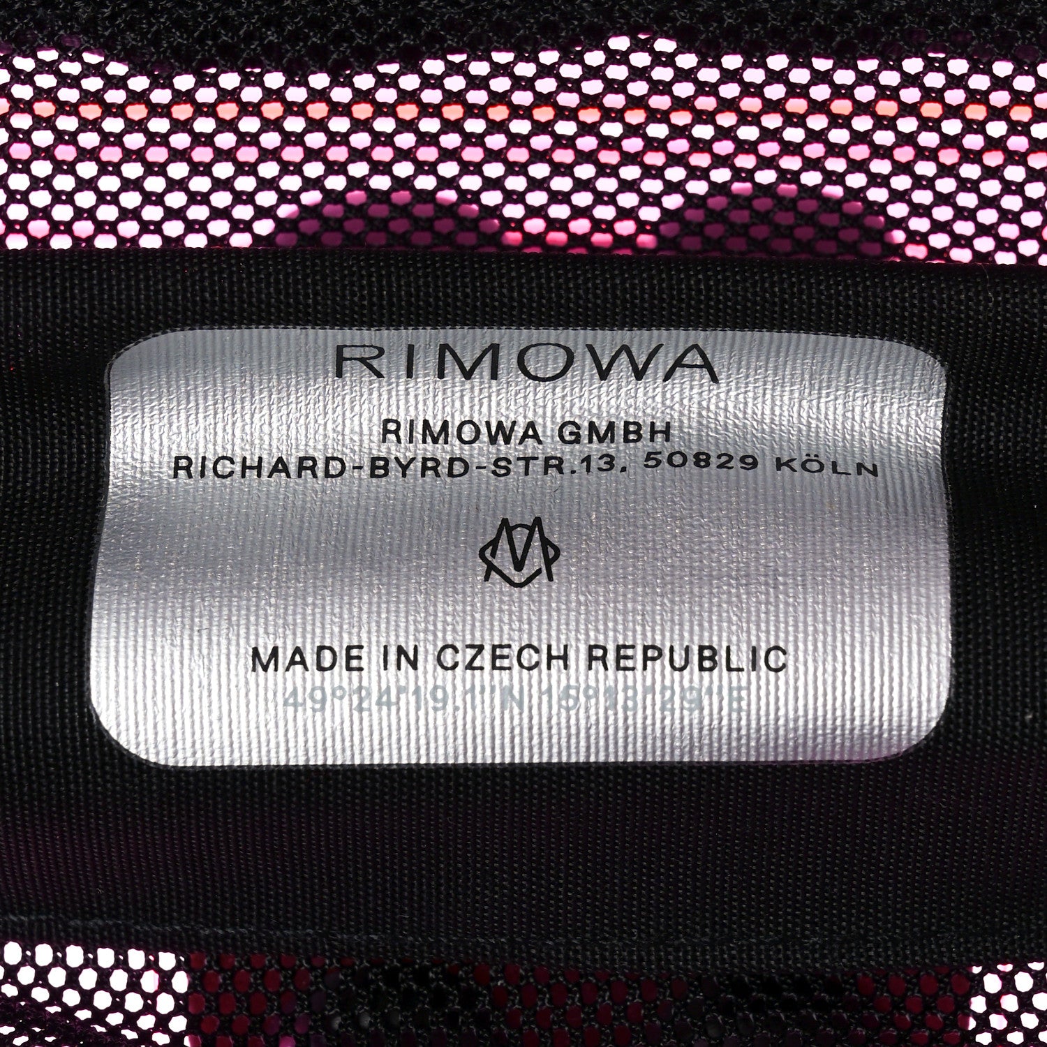 Rimowa Transparent Polycarbonate Essential Cabin Neon Pink 5 of 9