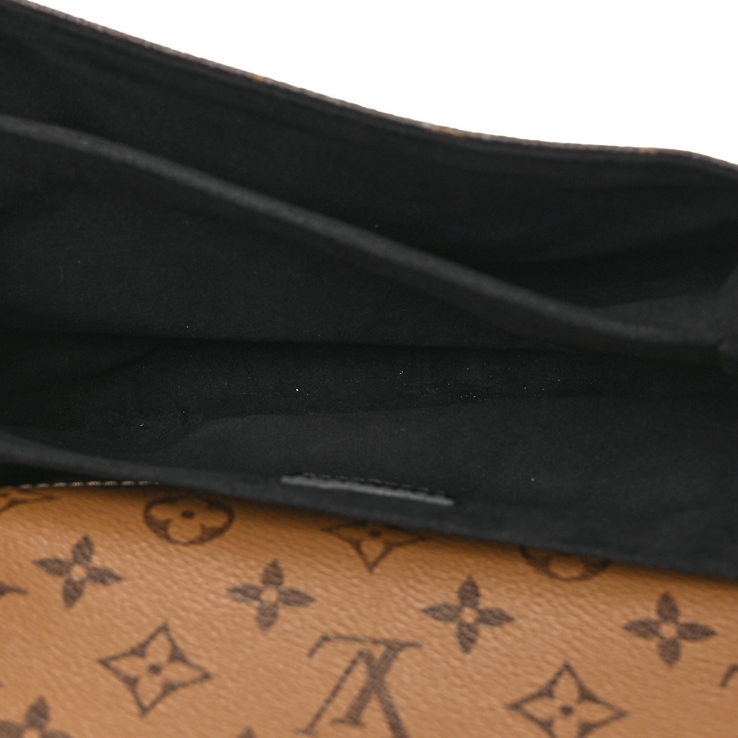 Reverse Monogram Pochette Metis
