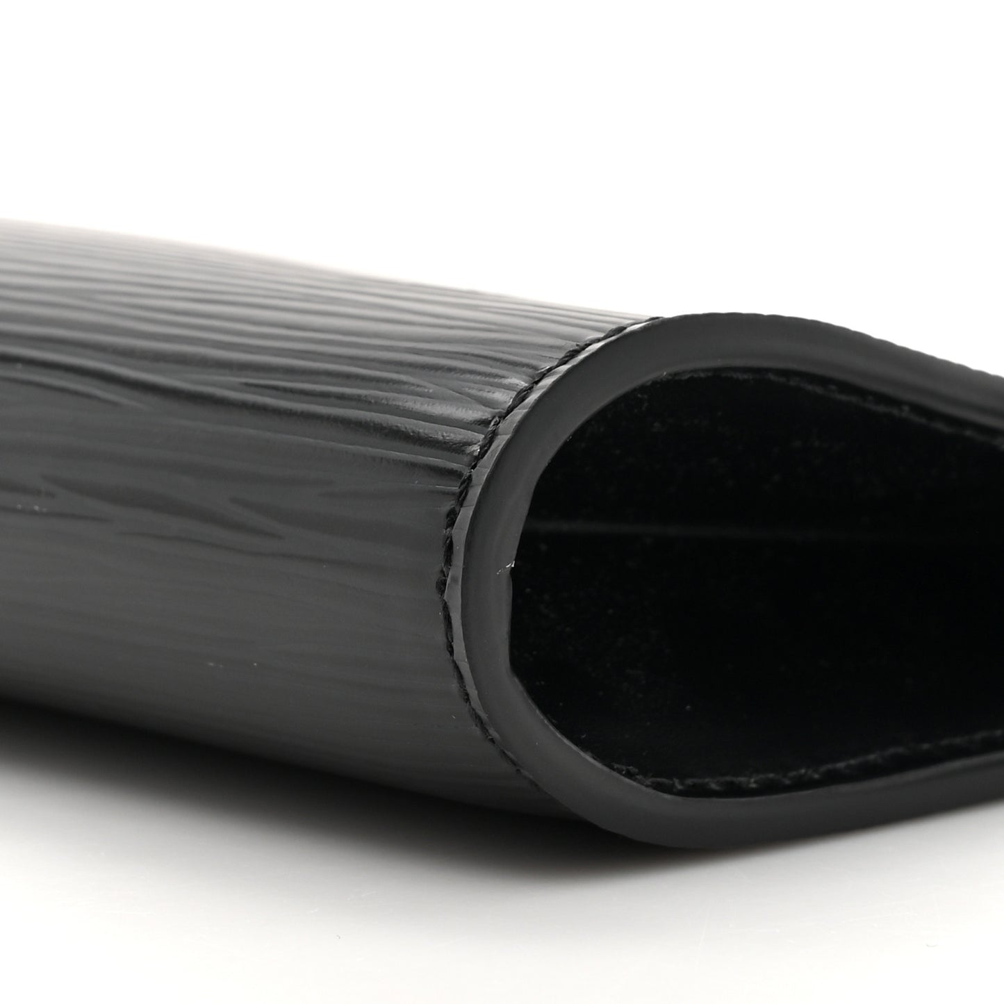 Epi LV Circle Pochette Accessories Black