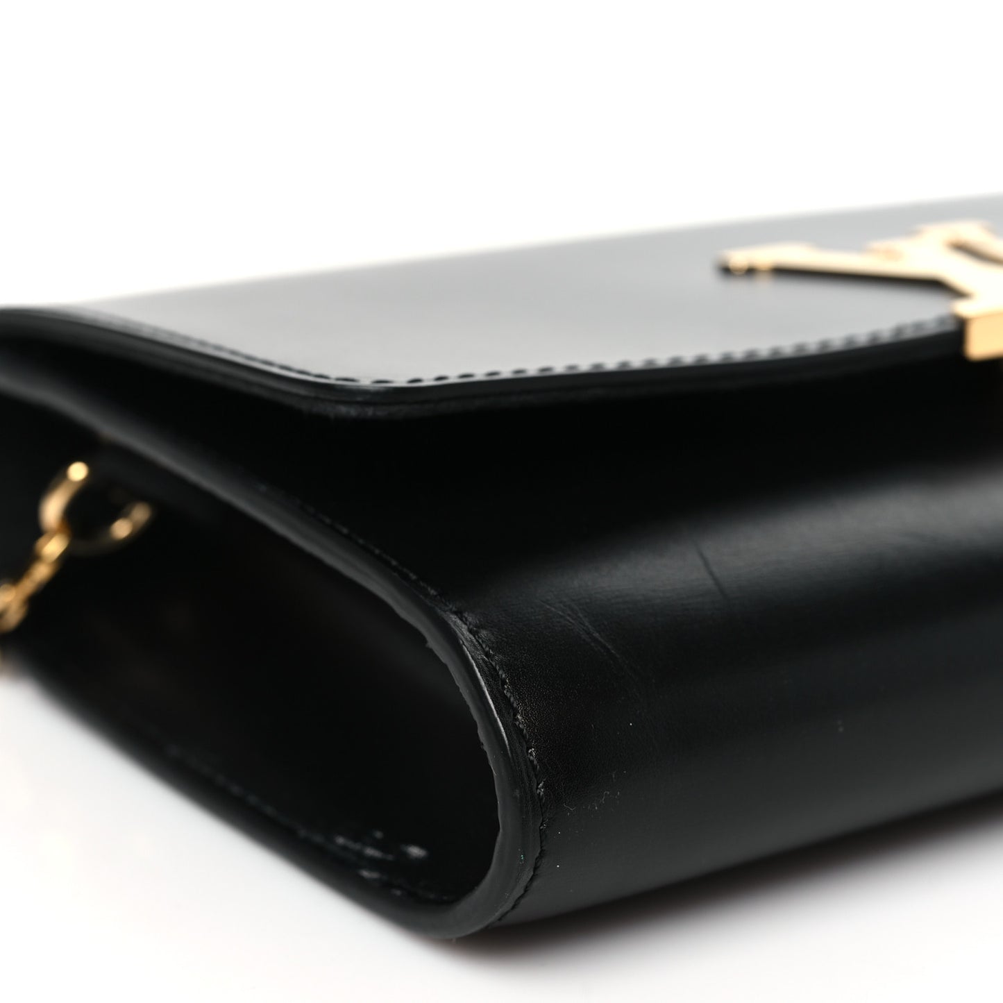 Calfskin Chain Louise GM NM Black