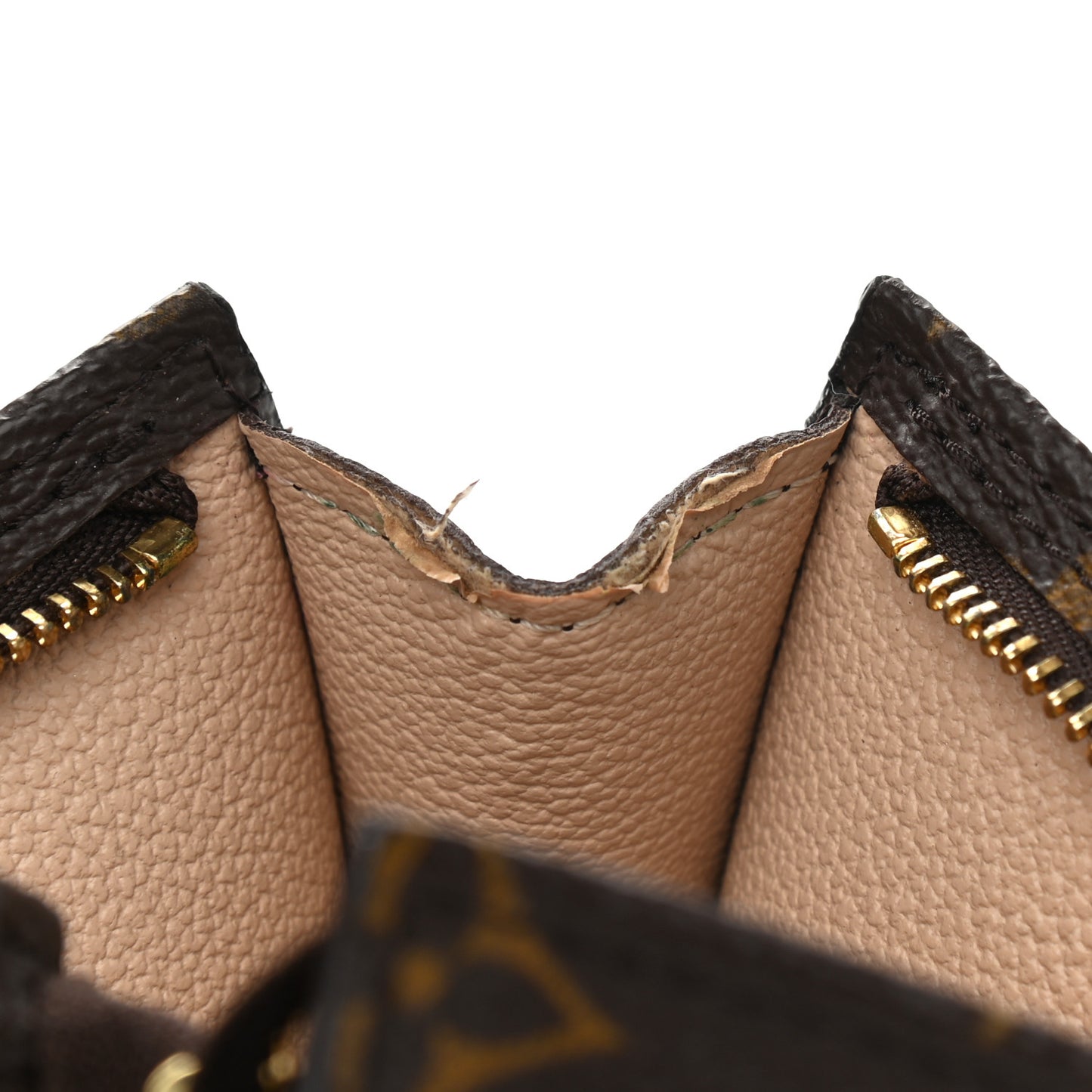 Monogram Petit Bucket 23