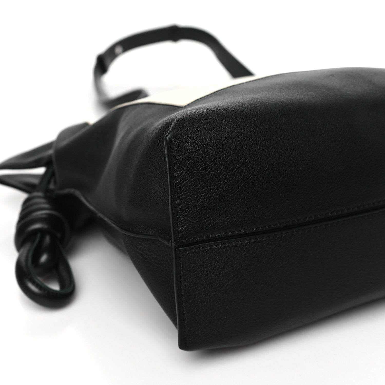 Loewe Calfskin Flamenco Knot Bag Black White 7 of 9