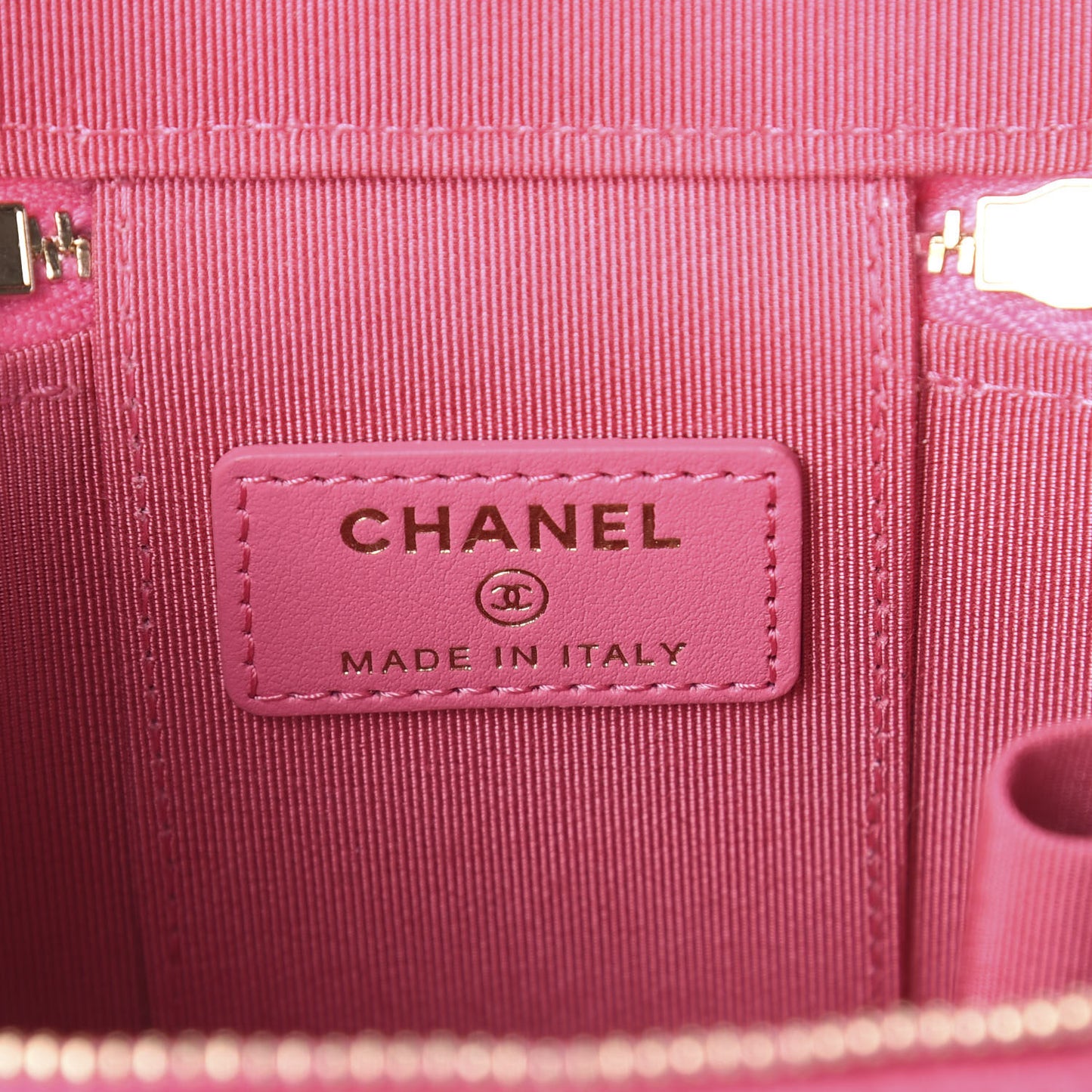 Caviar Quilted Mini Vanity Case With Chain Pink
