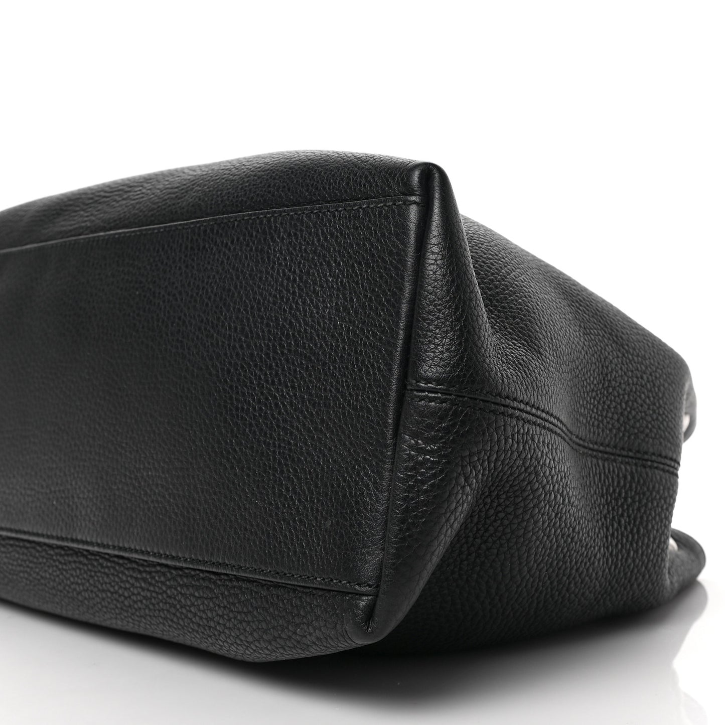 Pebbled Calfskin Studded Medium Soho Chain Shoulder Bag Black