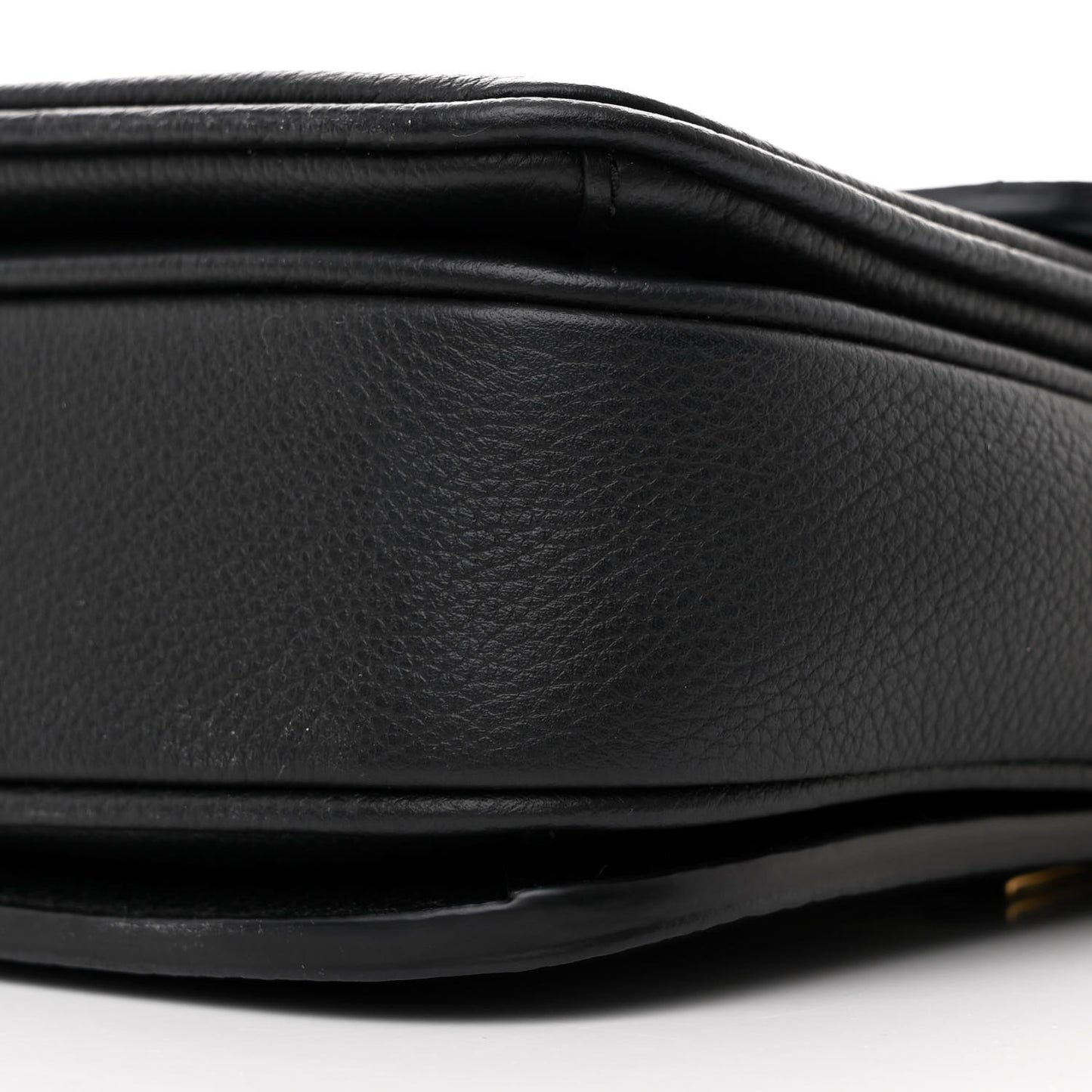 Grained Calfskin Lockme Oxford Black