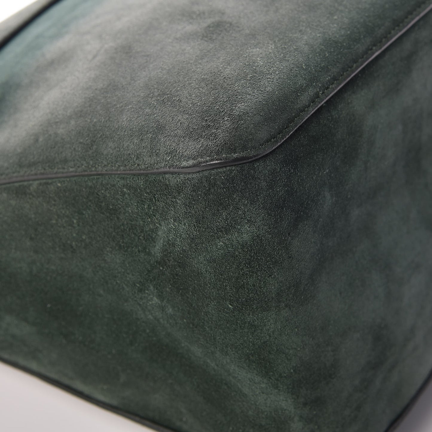 Suede Medium Gourmette Emerald