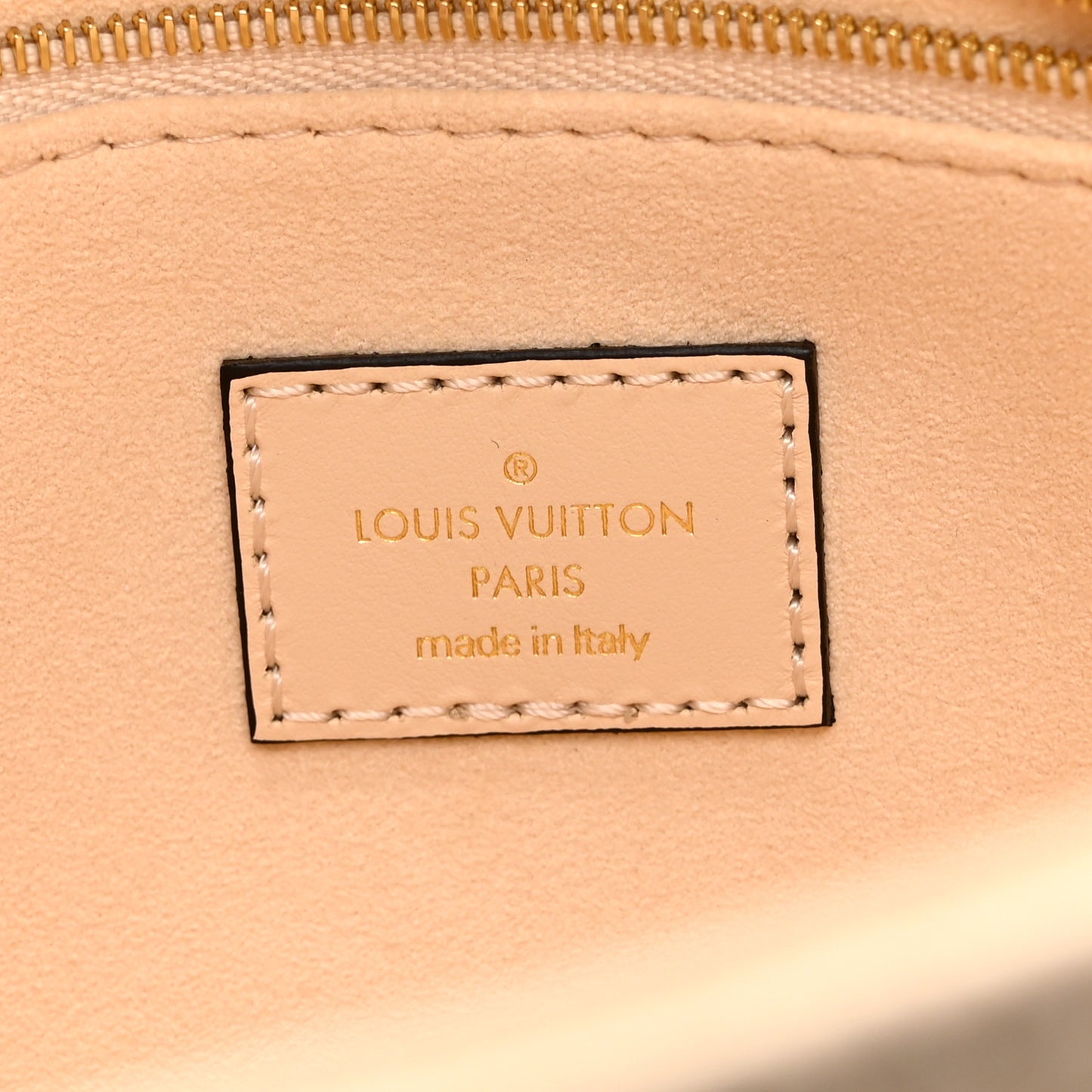 Empreinte Monogram Giant Onthego PM Cream Beige