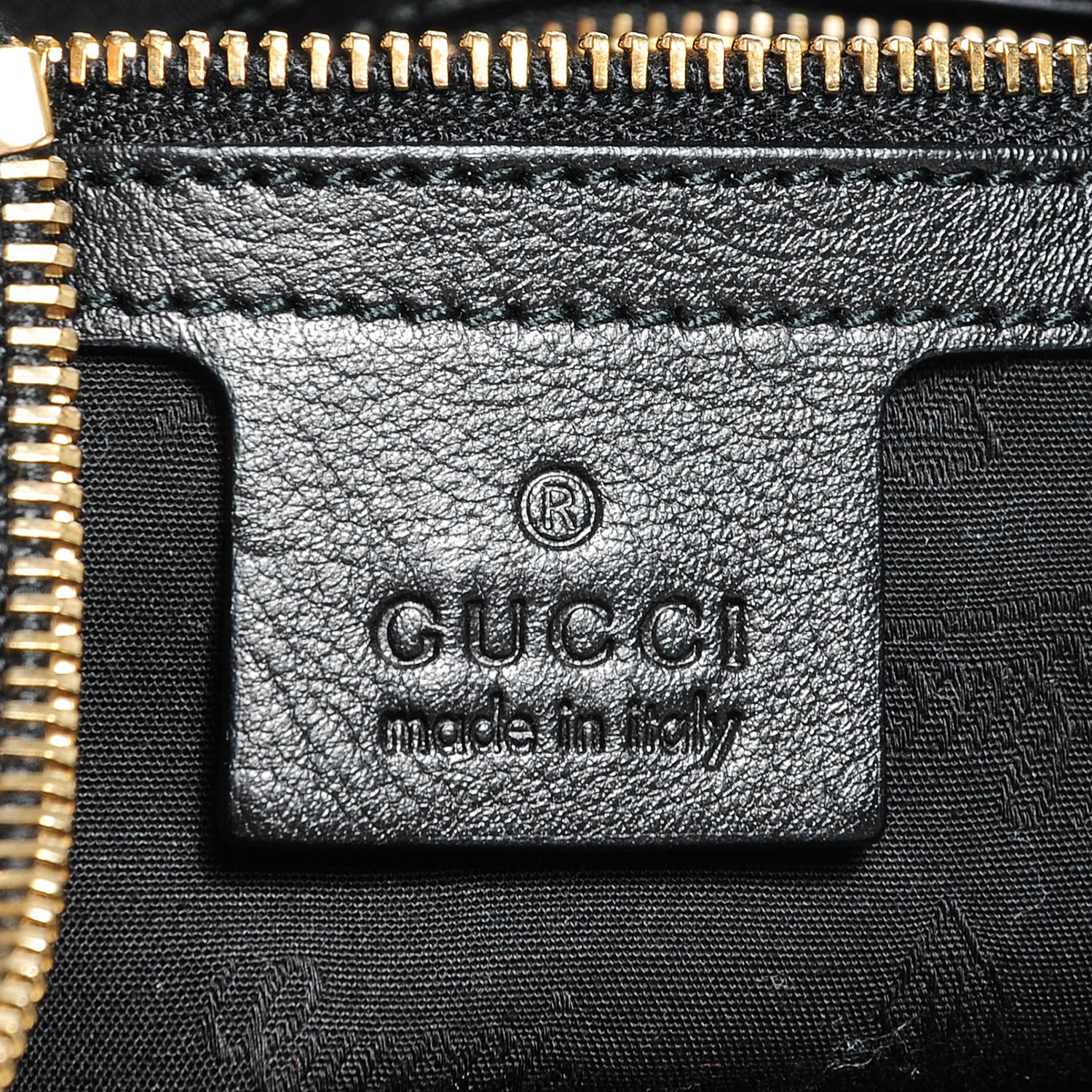 Gucci Guccissima Leather Pelham Medium Hobo Black 6 of 7