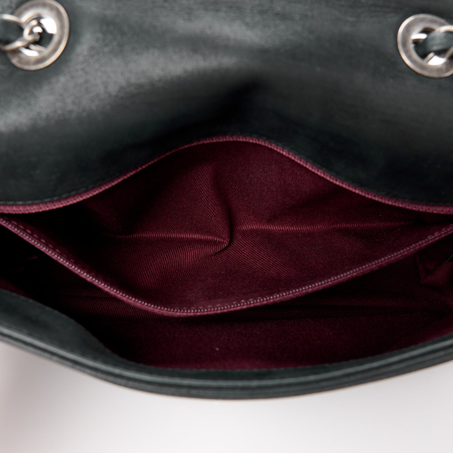 Calfskin Diamond Embossed New Chic Flap Black