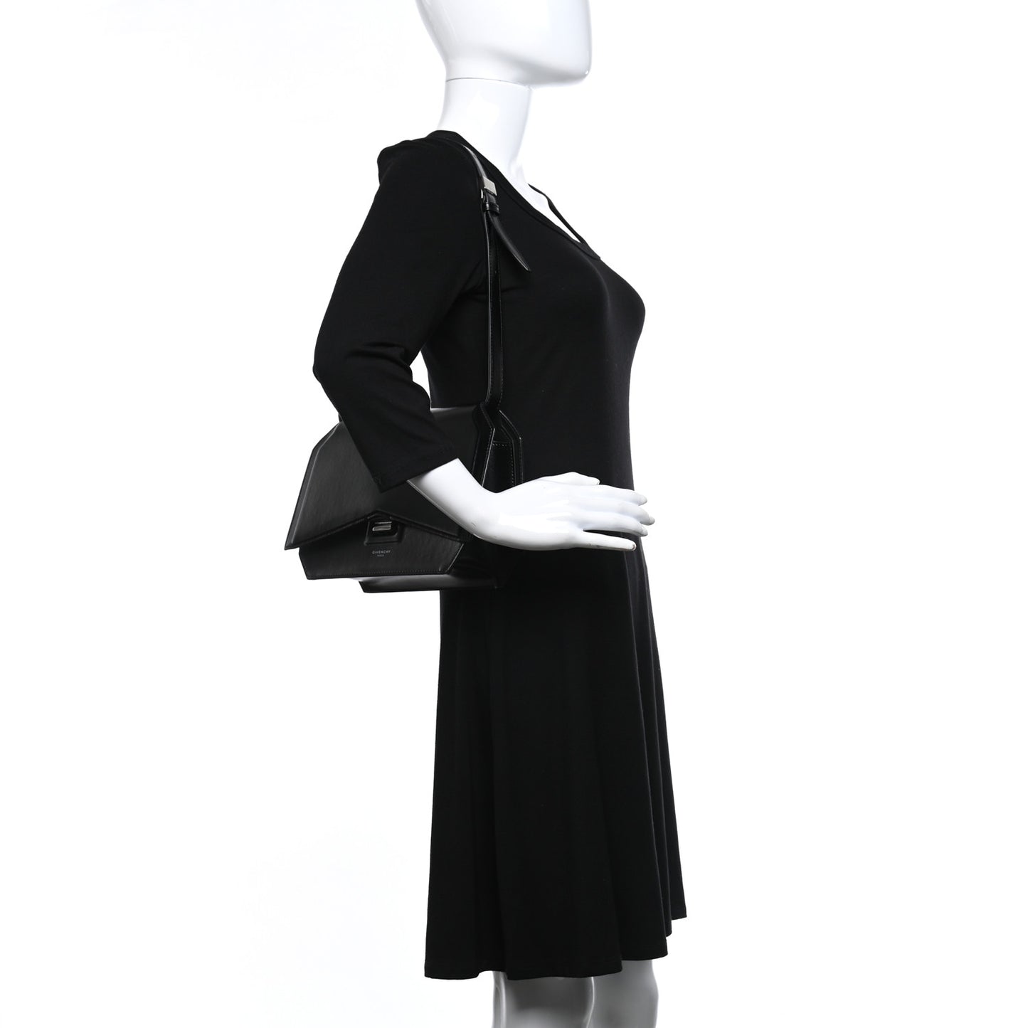 Calfskin Medium Bow Cut Shoulder Bag Black