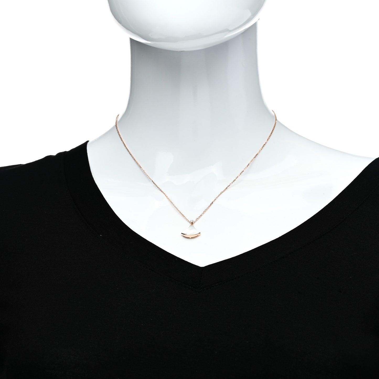 18K Rose Gold Diamond Mother of Pearl Small Divas' Dream Pendant Necklace