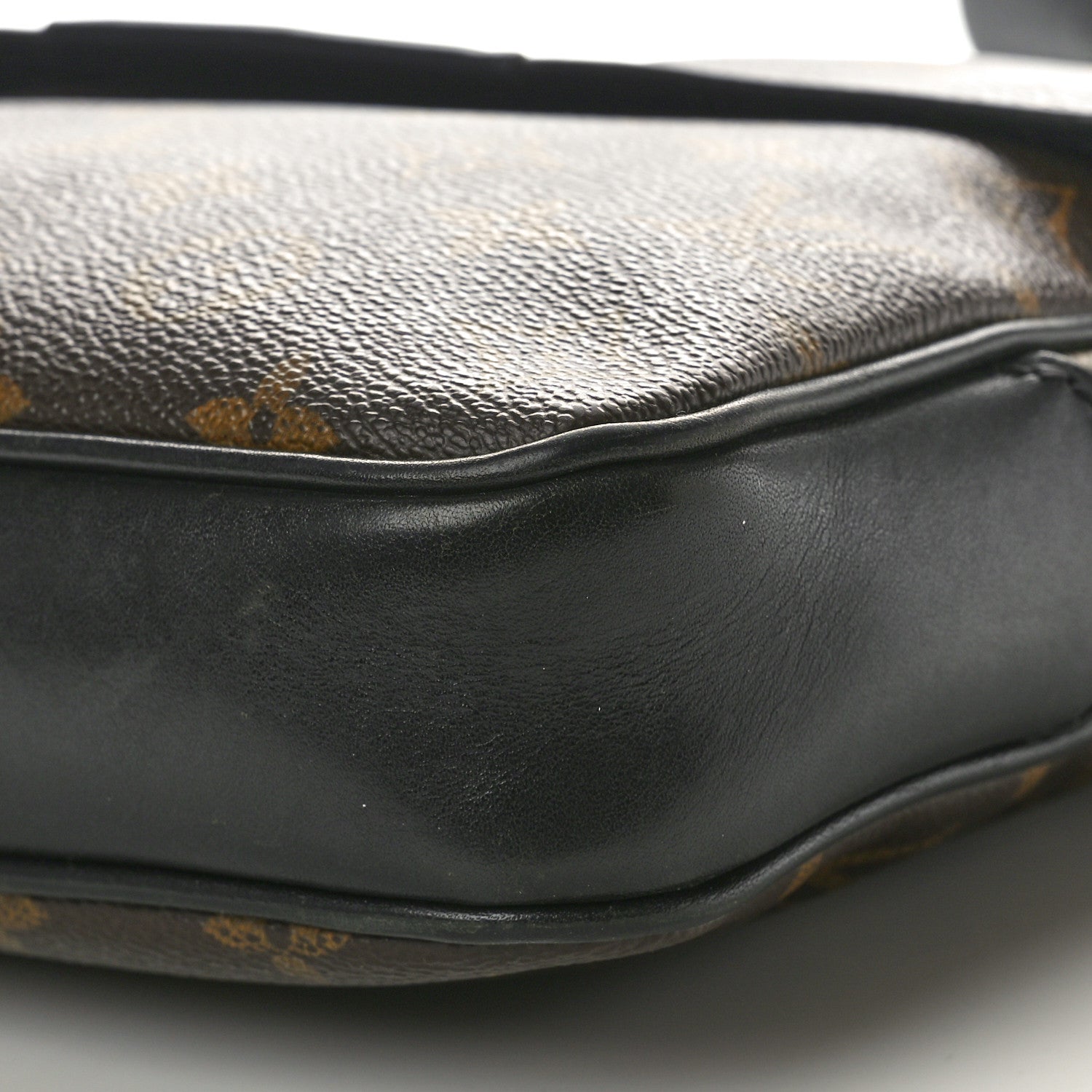 Louis Vuitton Monogram Macassar Bass MM 9 of 9