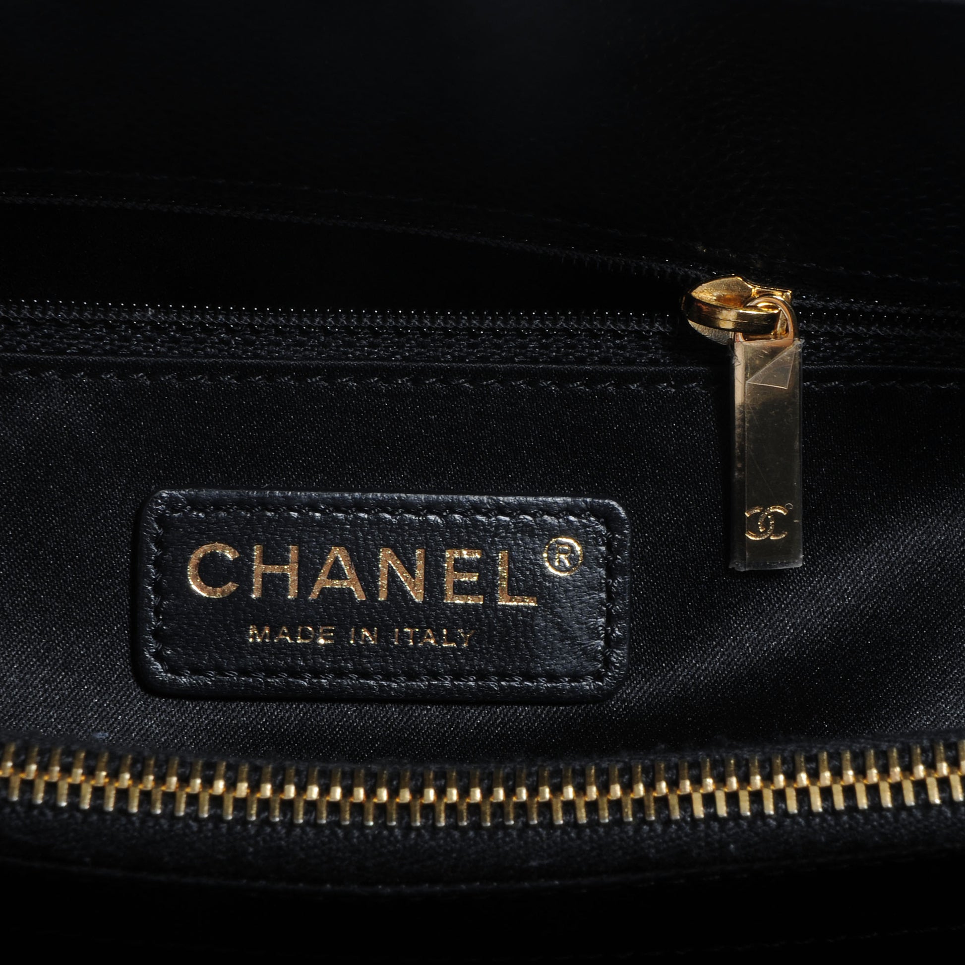 Chanel Caviar Grand Shopping Tote GST Black 7 of 9