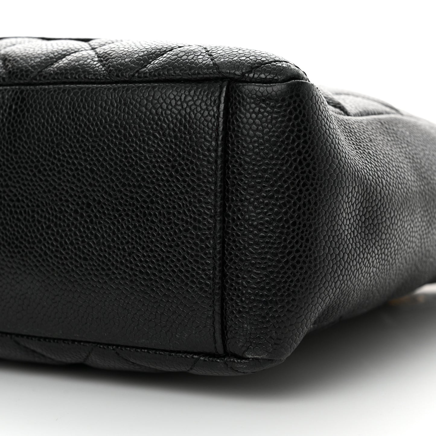 Caviar Quilted Petit Shopping Tote PST Black