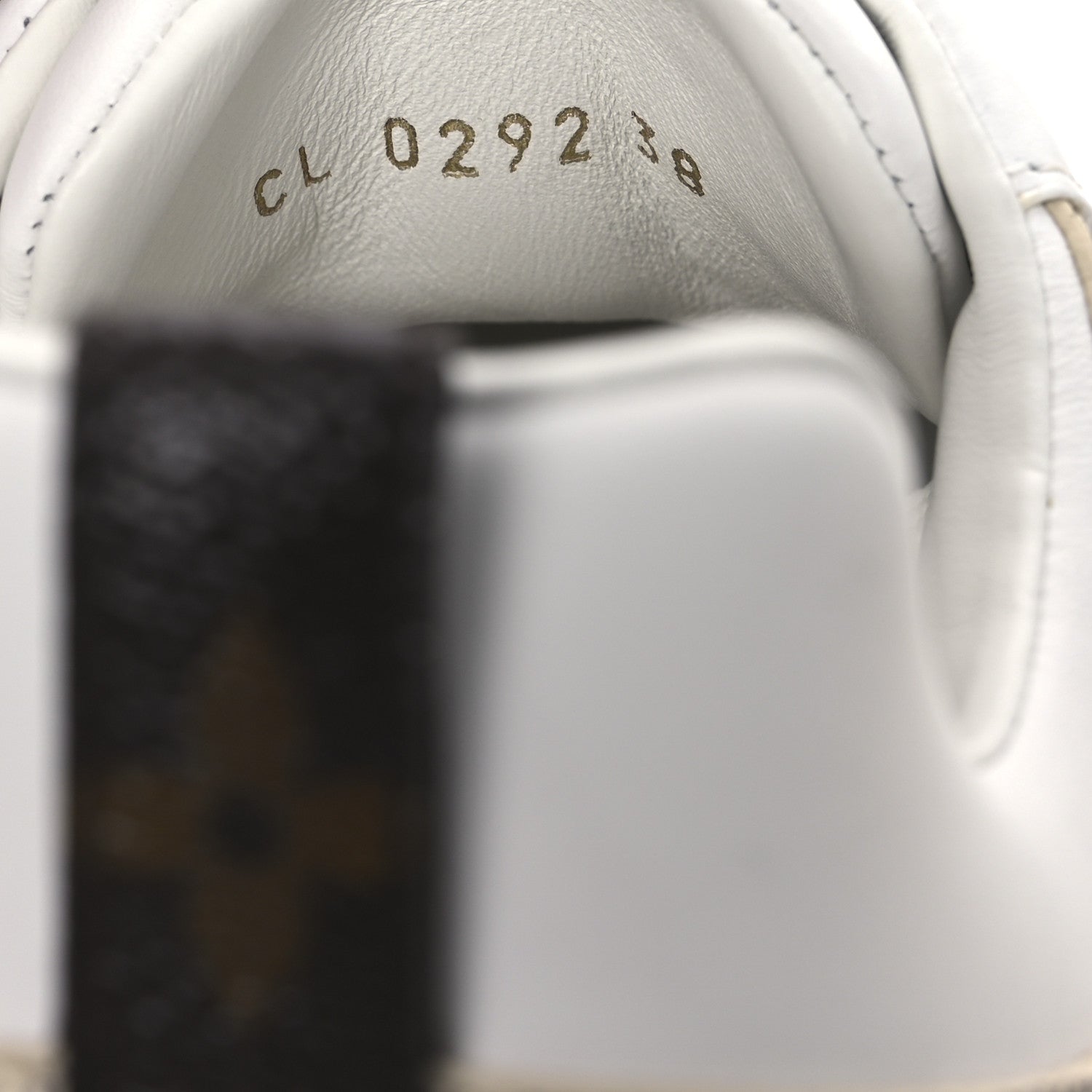 Louis Vuitton Calfskin Damier Azur Run Away Sneakers 38 White 10 of 10