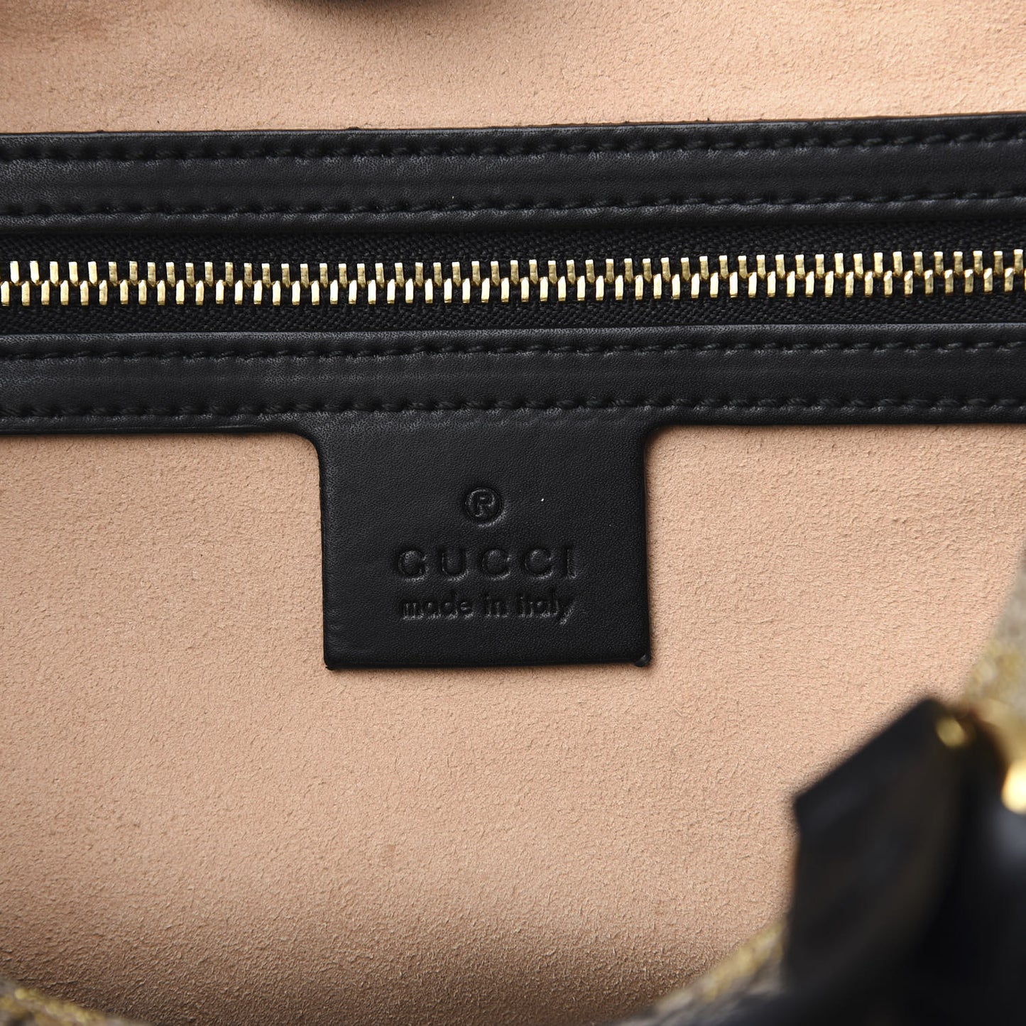 Soft GG Supreme Monogram Bees Small Crossbody Tote Beige Oro Black
