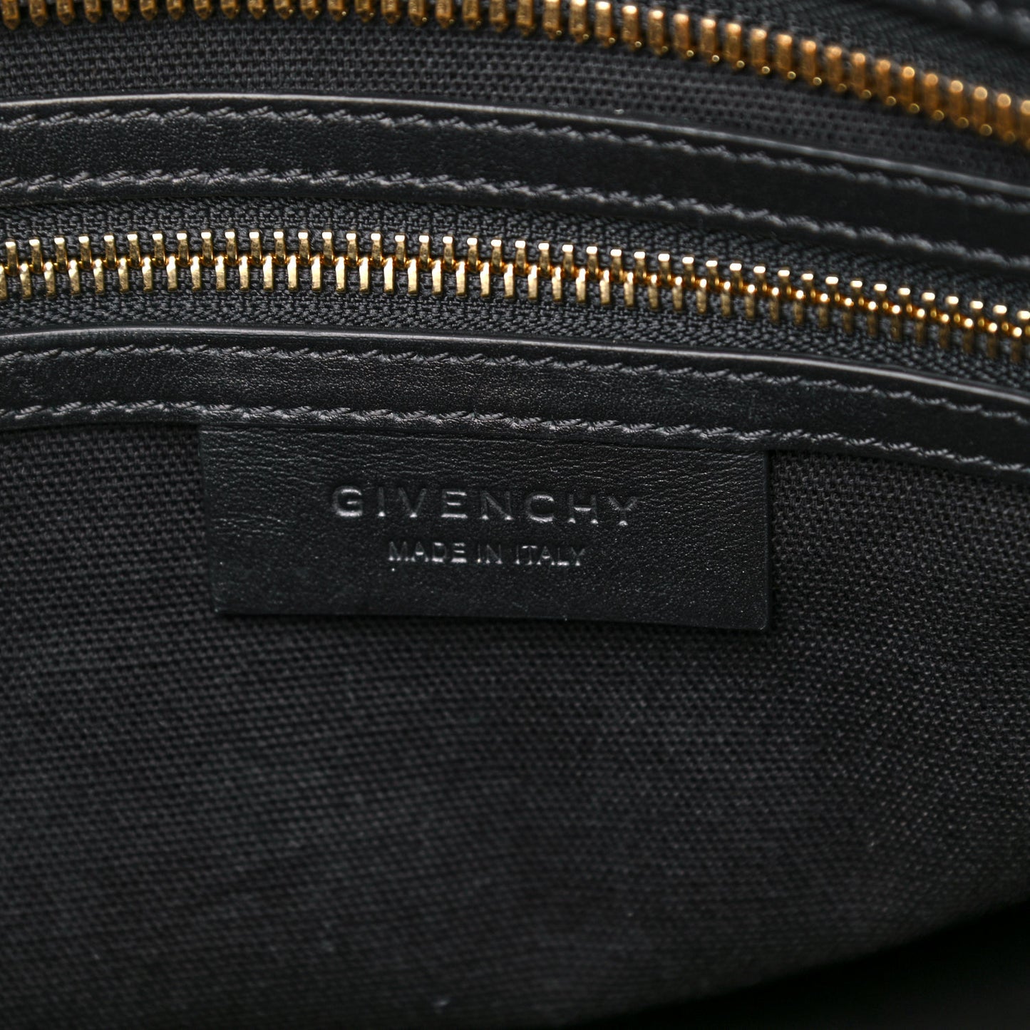 Calfskin Small Sway Black