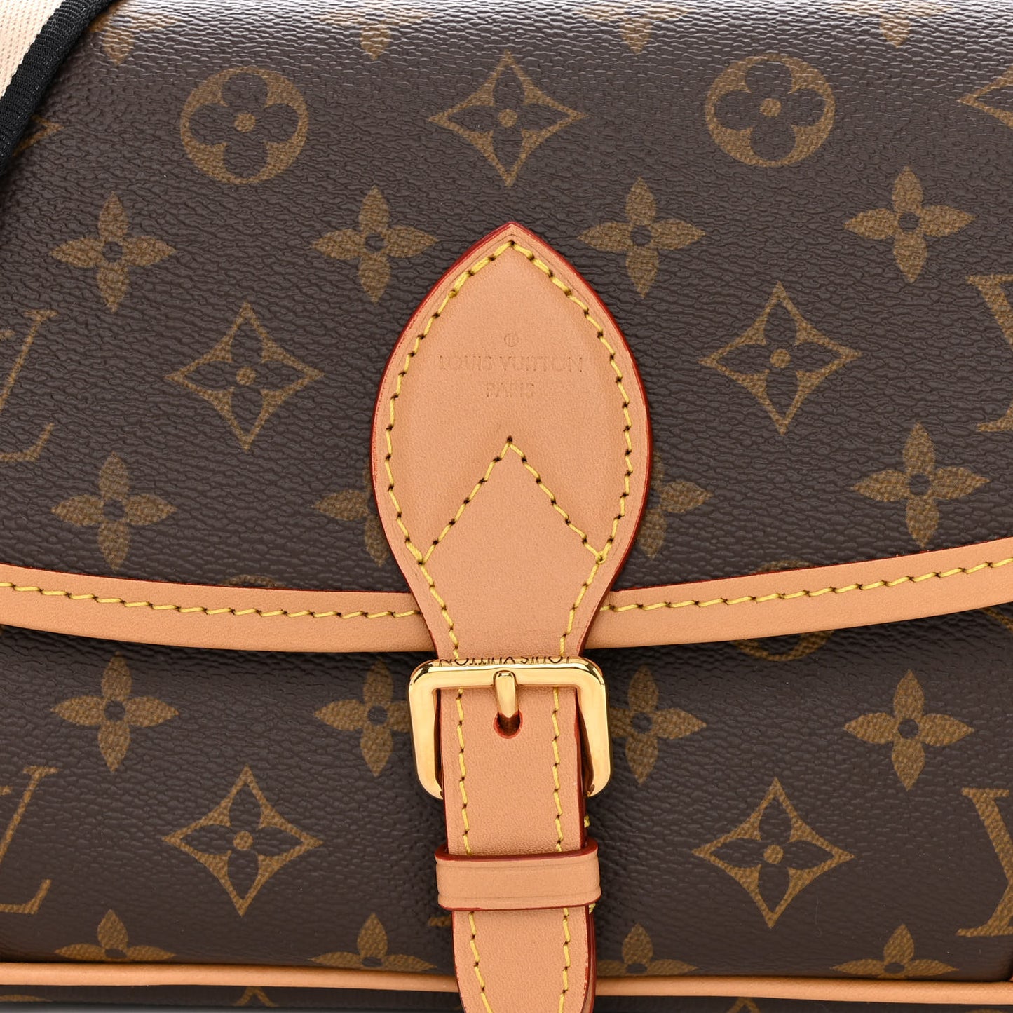 Monogram Diane Black