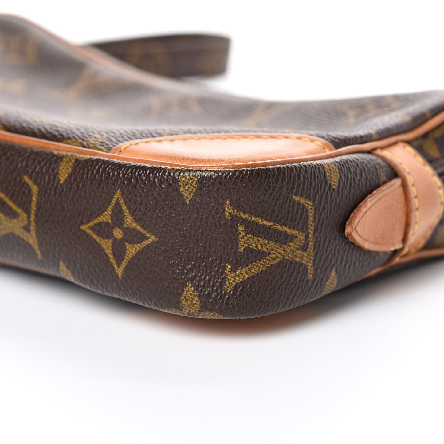 Monogram Pochette Marly Dragonne 22