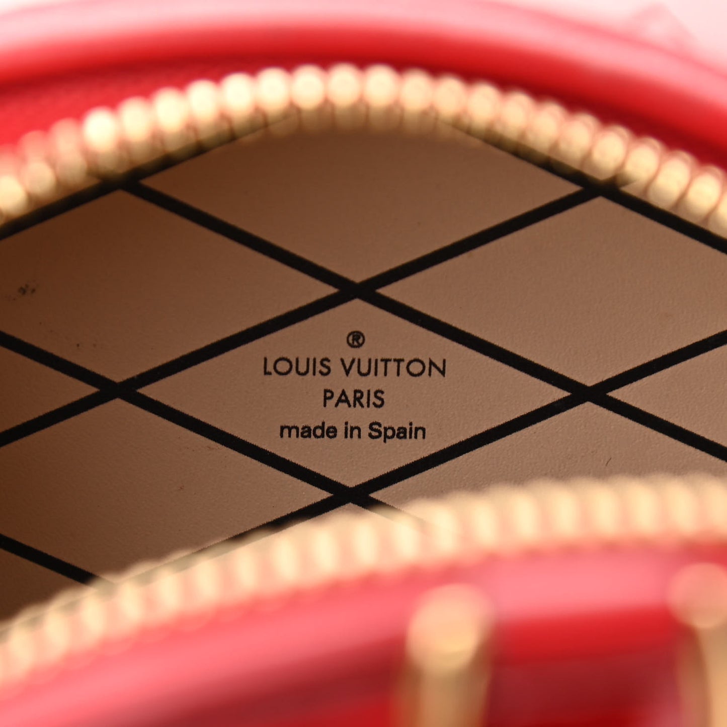 Vernis Mini Boite Chapeau Souple Red