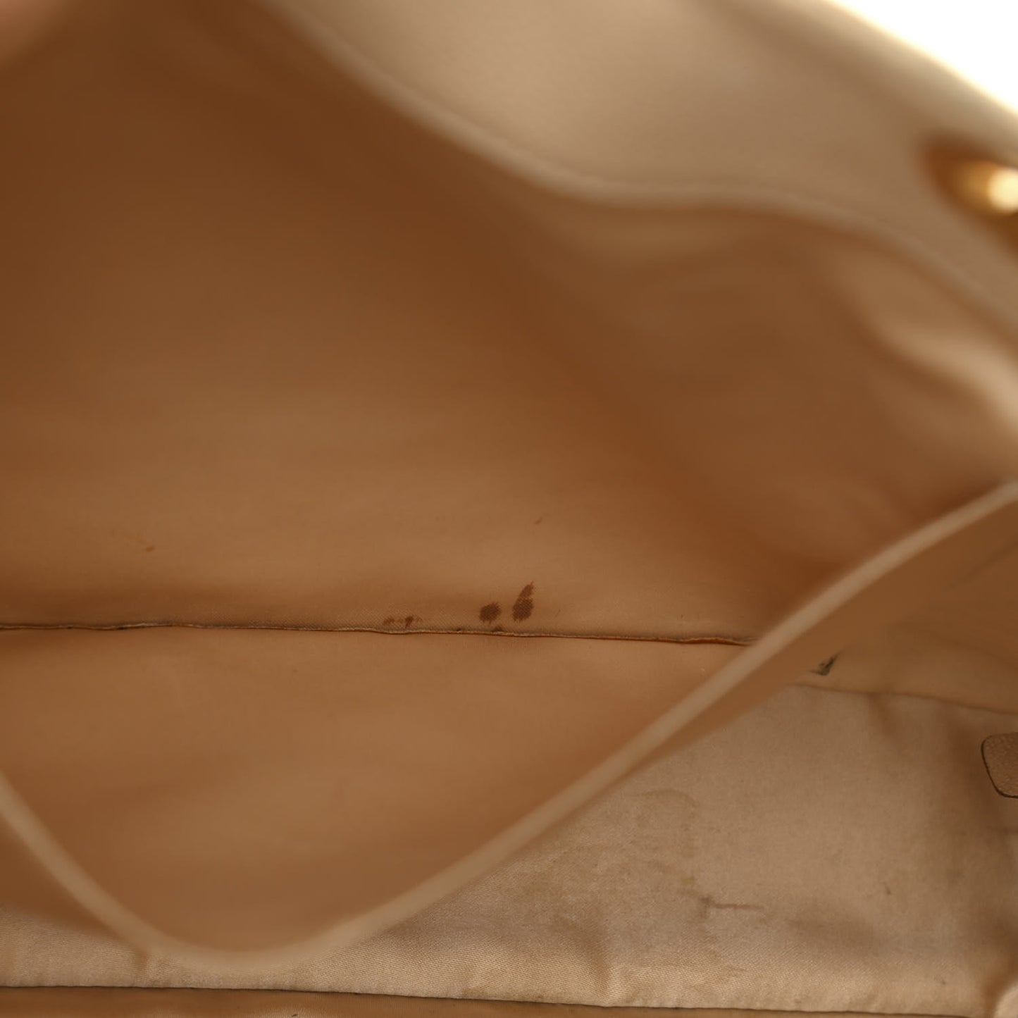 Caviar Quilted Grand Shopping Tote GST Beige Clair