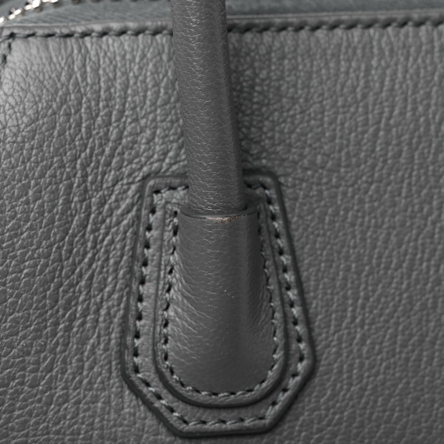 Sugar Goatskin Mini Antigona Pearl Grey