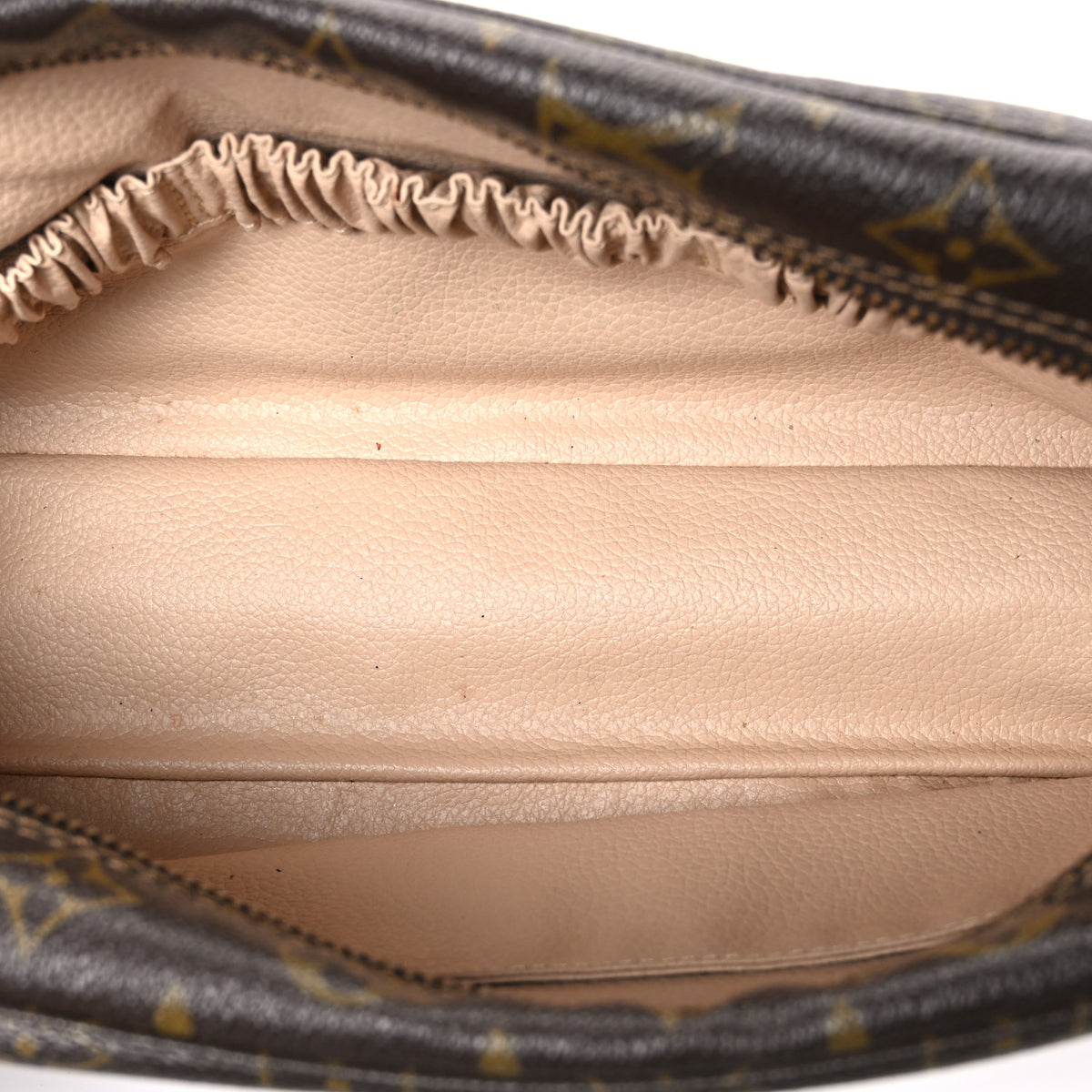 Louis Vuitton Monogram Trousse Toilette 28 5 of 7