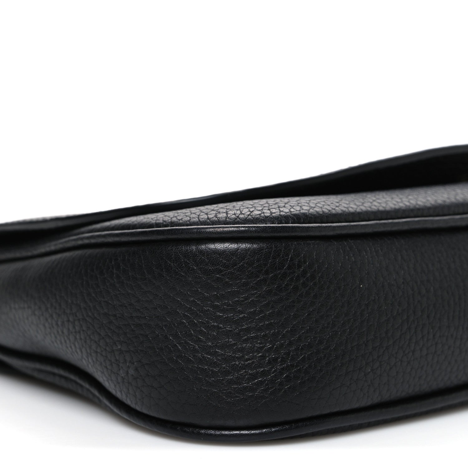 Gucci Pebbled Calfskin Medium Soho Flap Crossbody Black 8 of 10