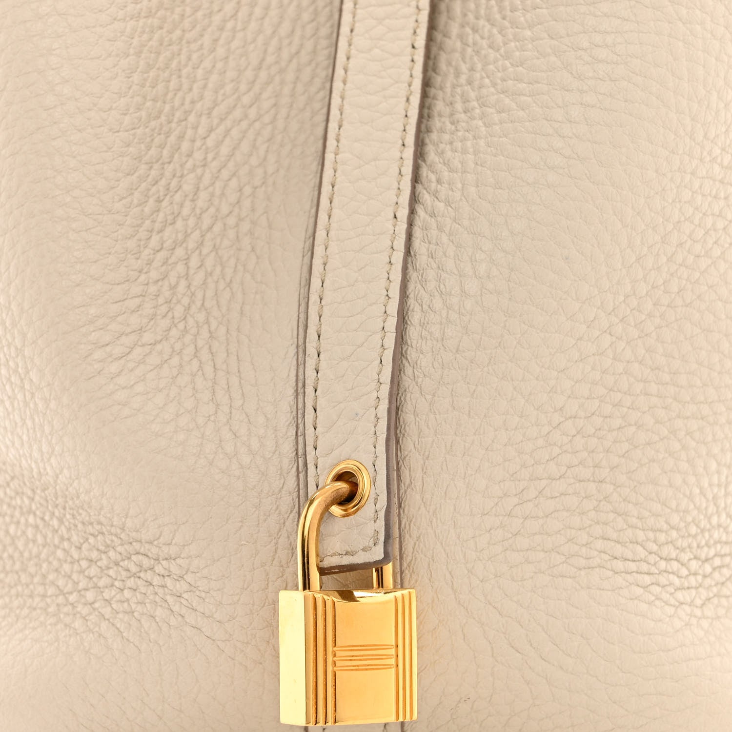 Hermes Taurillon Clemence Picotin Lock 18 PM Beton 9 of 13